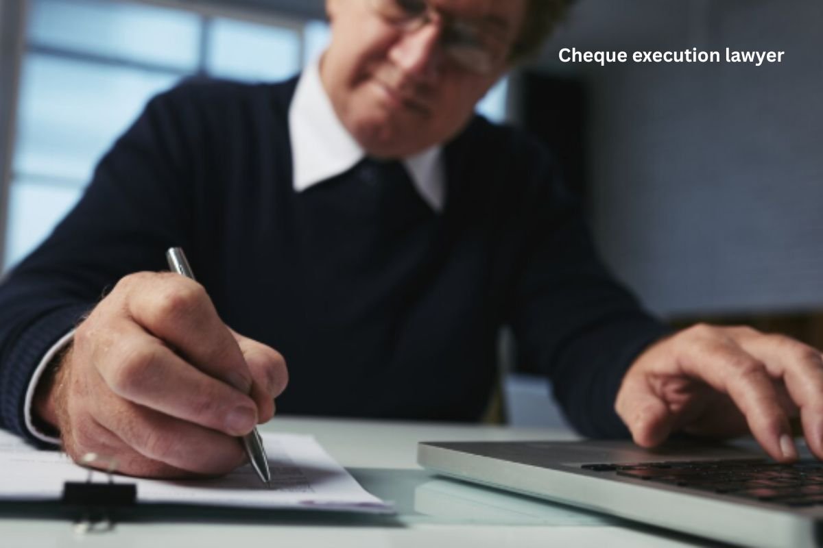 Cheque Execution Lawyer in UAE – Protecting Your Financial Rights